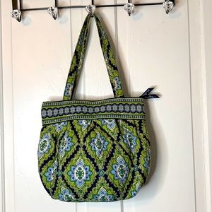Vera Bradley handbag retired Morgan Cambridge handbag. In blue, green, white